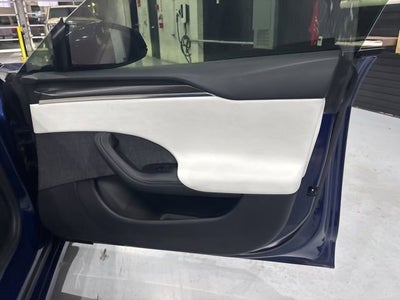 2022 Tesla Model S Plaid