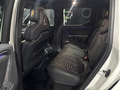 2023 RIVIAN R1T Adventure