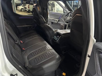 2023 RIVIAN R1T Adventure