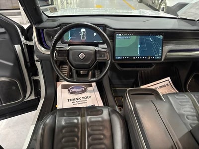 2023 RIVIAN R1T Adventure