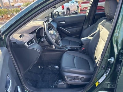 2025 Toyota Corolla Cross XLE