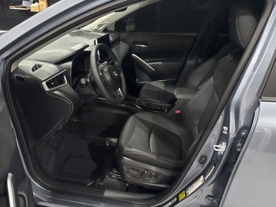 2025 Toyota Corolla Cross XLE