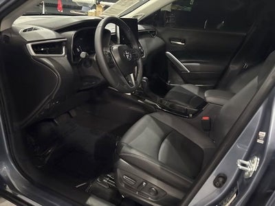 2025 Toyota Corolla Cross XLE