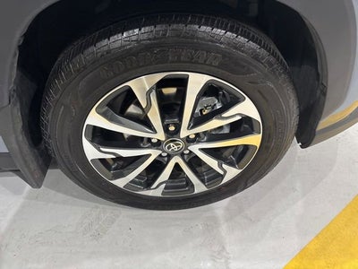 2025 Toyota Corolla Cross XLE