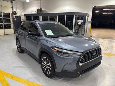2025 Toyota Corolla Cross XLE