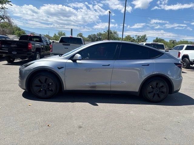 2025 Tesla Model Y Long Range