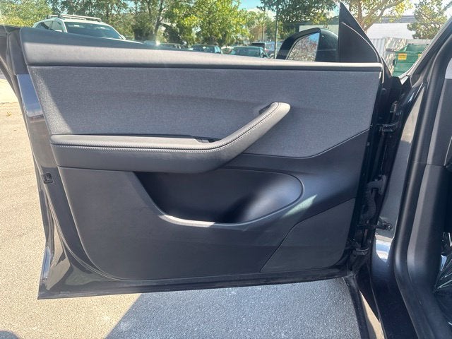 2026 Tesla Model Y Standard Range