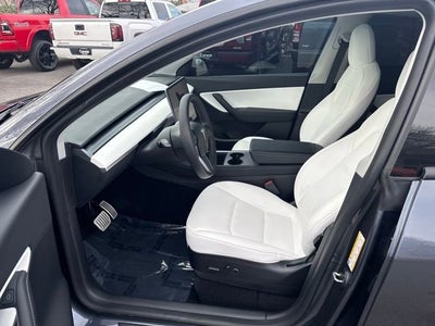 2022 Tesla Model Y Performance Dual Motor All-Wheel Drive