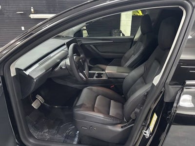 2024 Tesla Model Y Performance