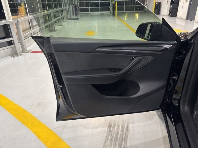 2024 Tesla Model Y Performance