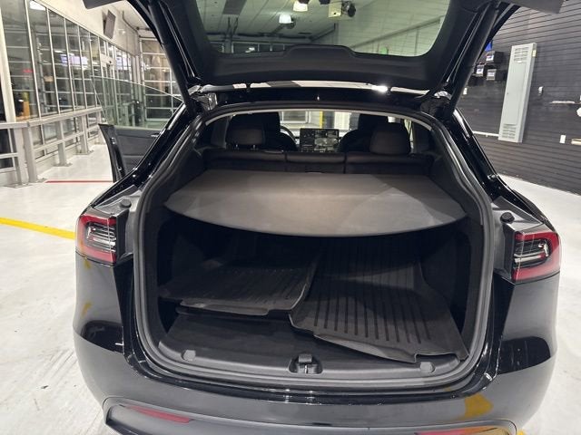 2024 Tesla Model Y Performance