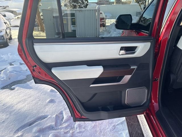 2024 Toyota Sequoia Capstone