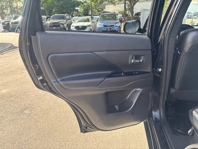 2020 Mitsubishi Outlander LE 2.4 S-AWC