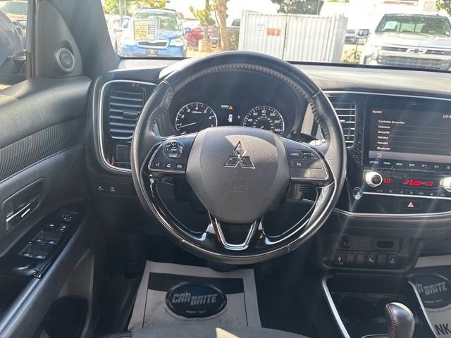 2020 Mitsubishi Outlander LE 2.4 S-AWC
