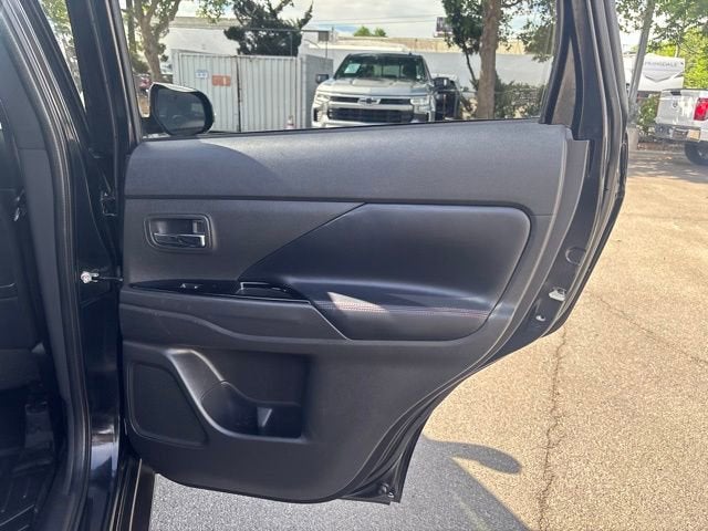 2020 Mitsubishi Outlander LE 2.4 S-AWC