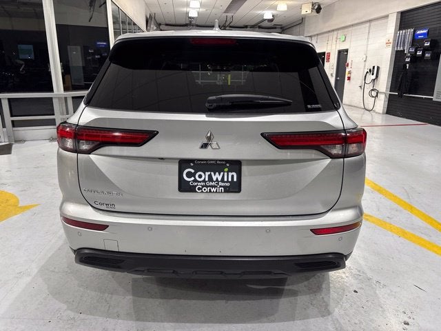 2023 Mitsubishi Outlander ES 2.5 S-AWC