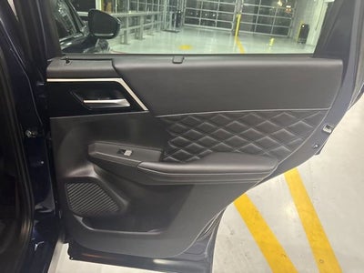 2023 Mitsubishi Outlander PHEV SEL S-AWC