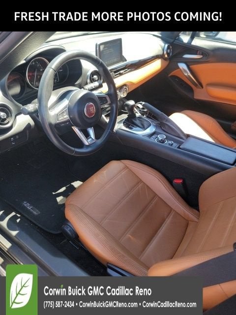 2017 FIAT 124 Spider Lusso