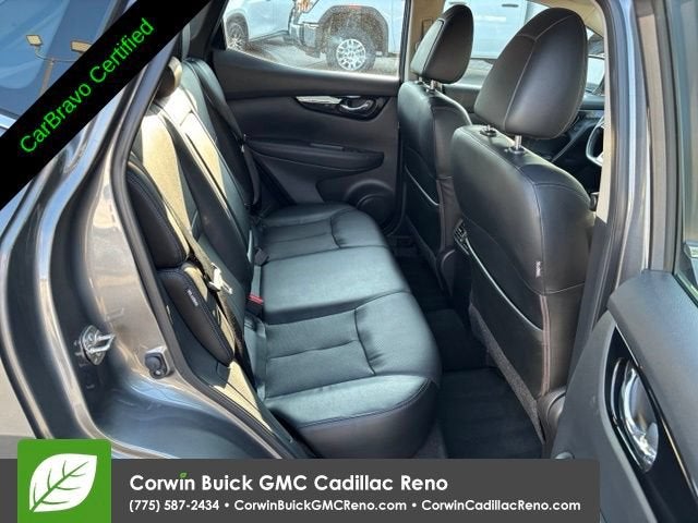 2022 Nissan Rogue Sport SL