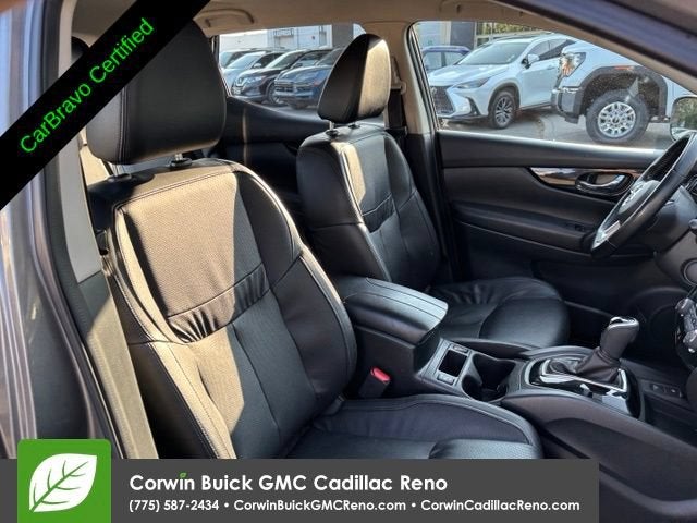 2022 Nissan Rogue Sport SL