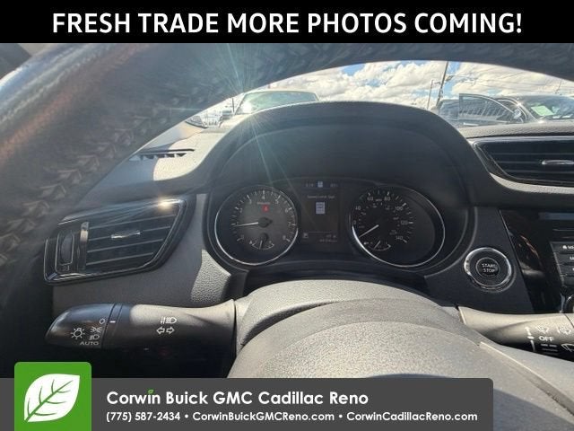 2022 Nissan Rogue Sport SL AWD Xtronic CVT