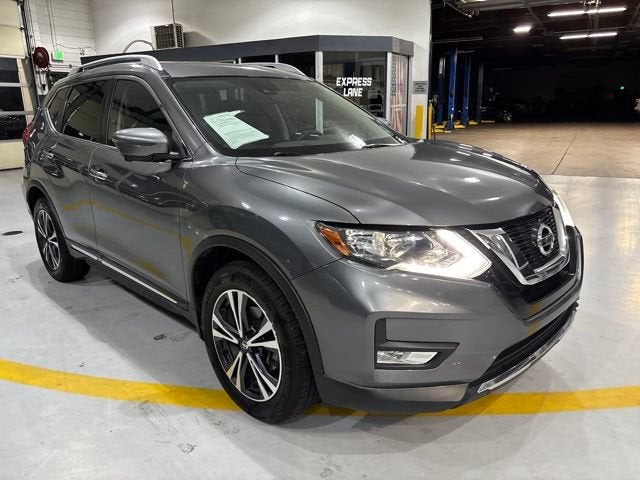 2017 Nissan Rogue SL