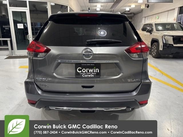 2018 Nissan Rogue SL