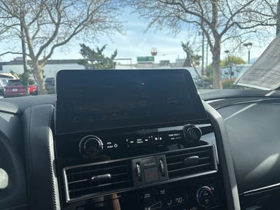 2023 Nissan Armada SL 4WD