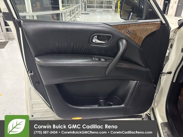 2016 INFINITI QX80 Base