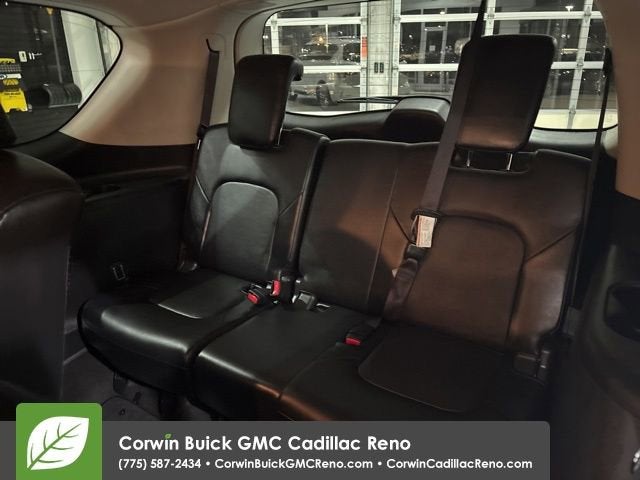 2016 INFINITI QX80 Base