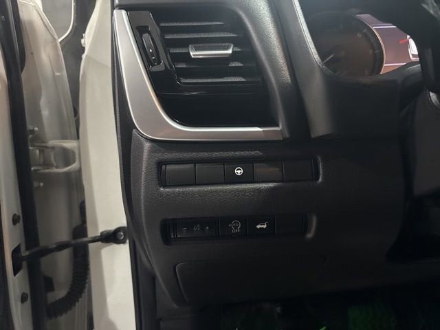 2023 Nissan Rogue SL Intelligent AWD