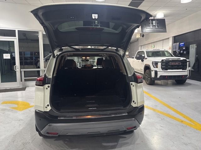2023 Nissan Rogue SL Intelligent AWD