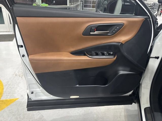 2025 Toyota Crown Signia Limited