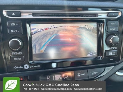 2015 Toyota Prius c Four