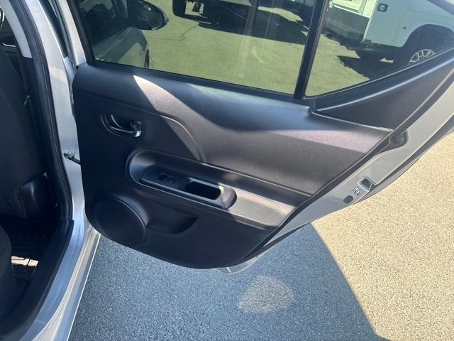 2016 Toyota Prius c Four
