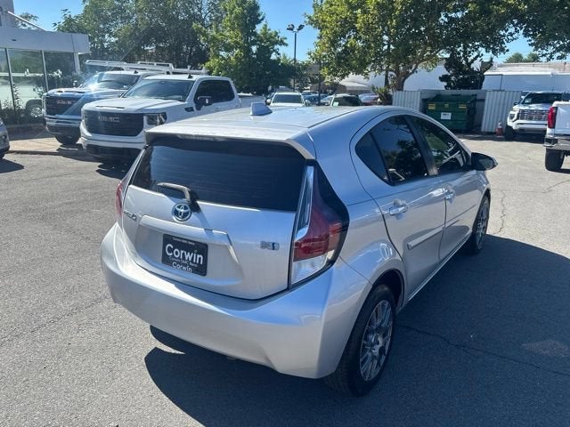 2016 Toyota Prius c Four