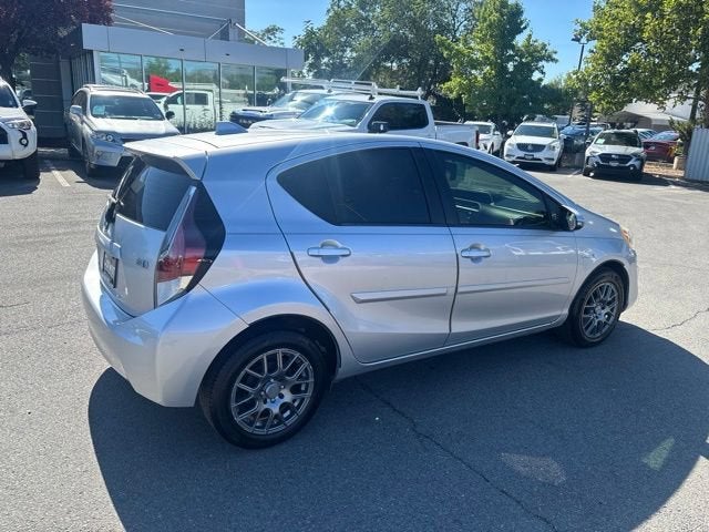 2016 Toyota Prius c Four