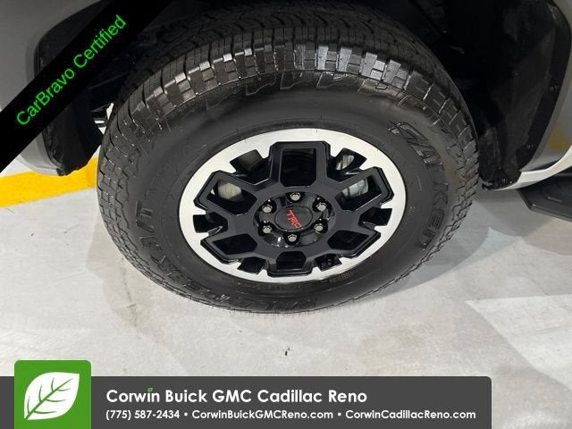 2025 Toyota 4Runner TRD Off Road