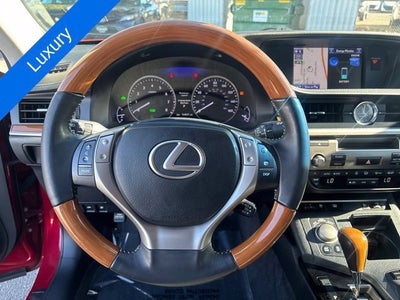 2013 Lexus ES 300h Hybrid