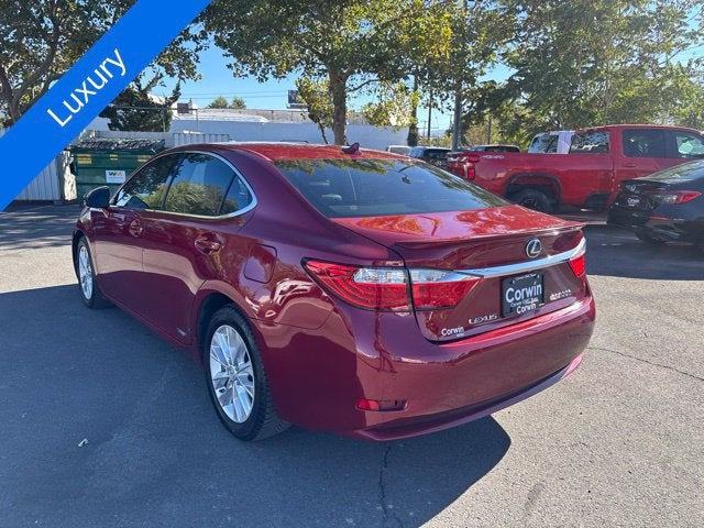 2013 Lexus ES 300h Hybrid