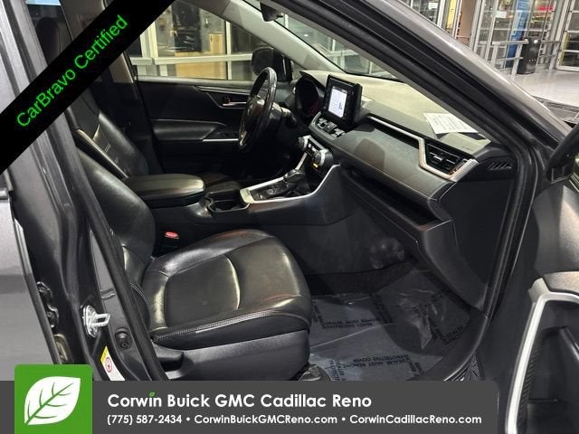 2019 Toyota RAV4 XLE Premium