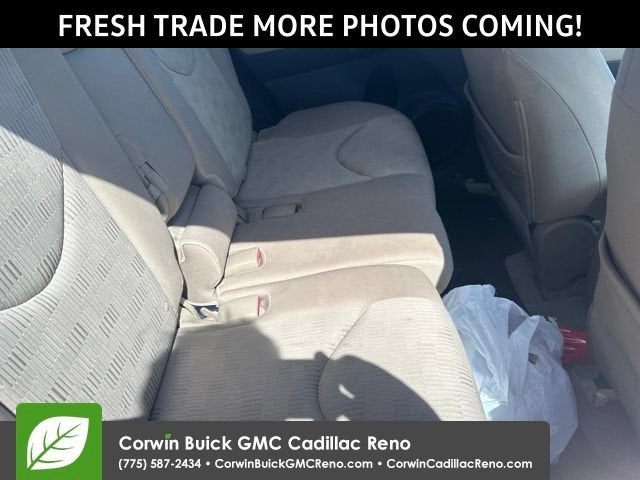 2009 Toyota RAV4 Base