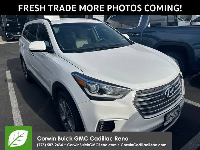 2017 Hyundai Santa Fe SE