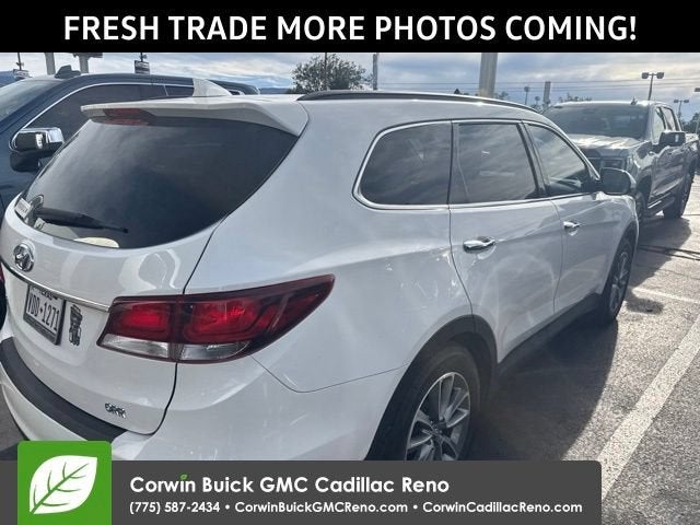 2017 Hyundai Santa Fe SE