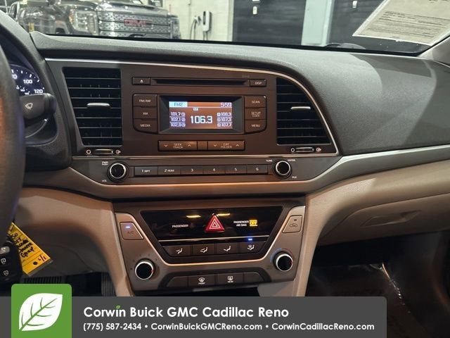 2017 Hyundai Elantra SE