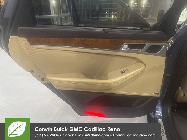 2015 Hyundai Genesis 3.8