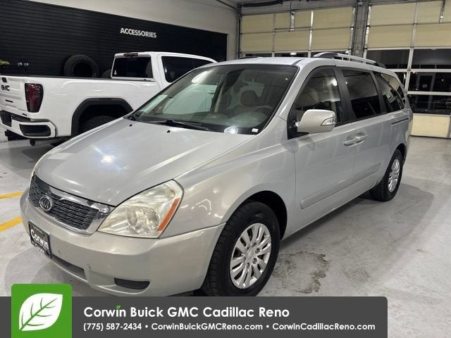 2012 Kia Sedona LX