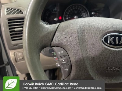 2012 Kia Sedona LX