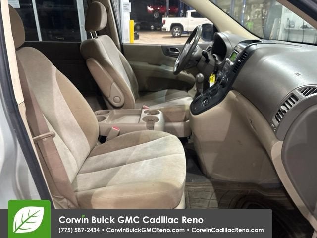 2012 Kia Sedona LX
