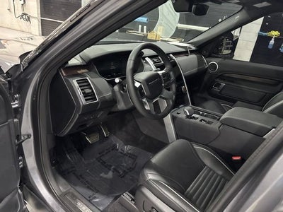 2024 Land Rover Discovery P360 Dynamic SE